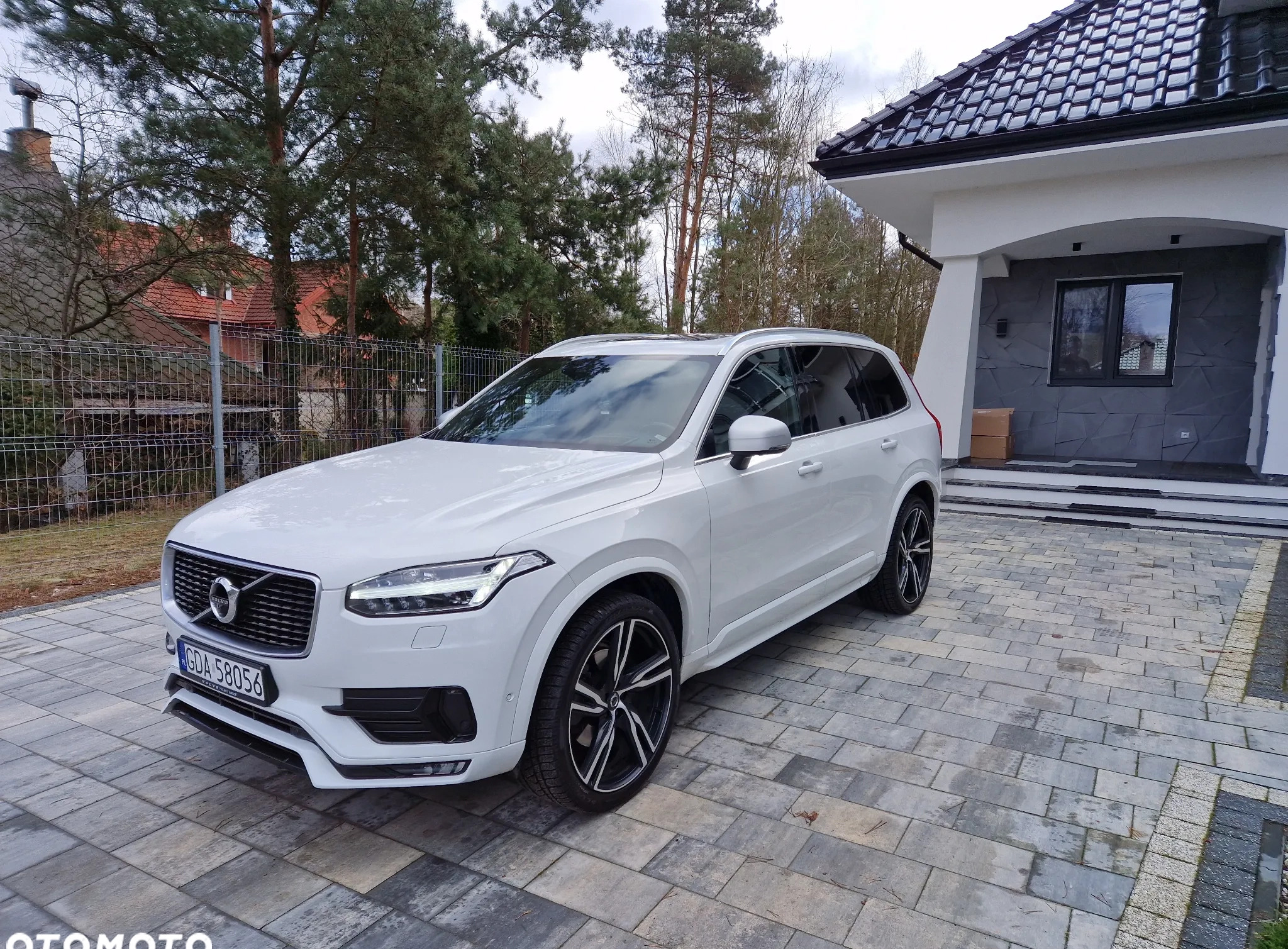 Volvo XC 90 cena 189000 przebieg: 99000, rok produkcji 2017 z Góra Kalwaria małe 154